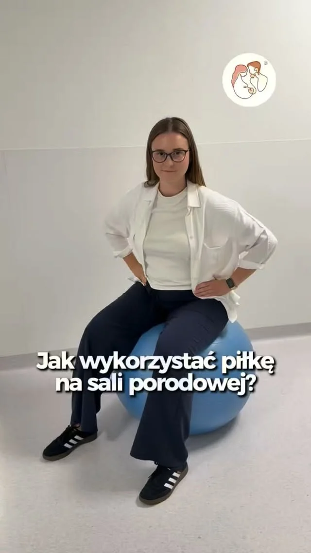 W wyposażeniu sal porodowych często znajduje się piłka. Czy wiesz, jak jej używać? 🤰🏼 Położna ze Szpitala Św. Rodziny @szpital_sw.rodziny w Poznaniu wyjaśnia i pokazuje kilka prostych ćwiczeń!
#halobrzuszek #szpitalswrodzinypoznań